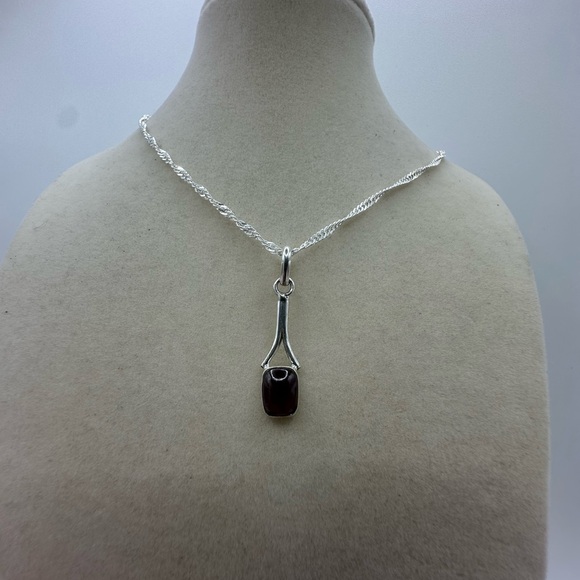 Silver and Garnet Pendant on Silver Twisted Chain - Picture 11 of 11
